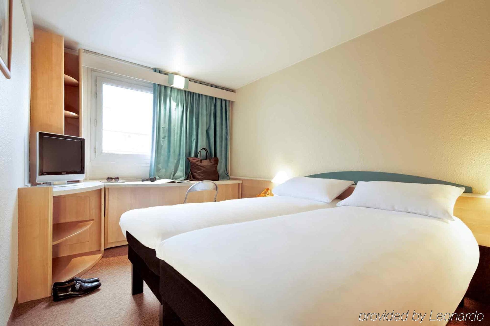 Ibis Poitiers Beaulieu Hotel Luaran gambar
